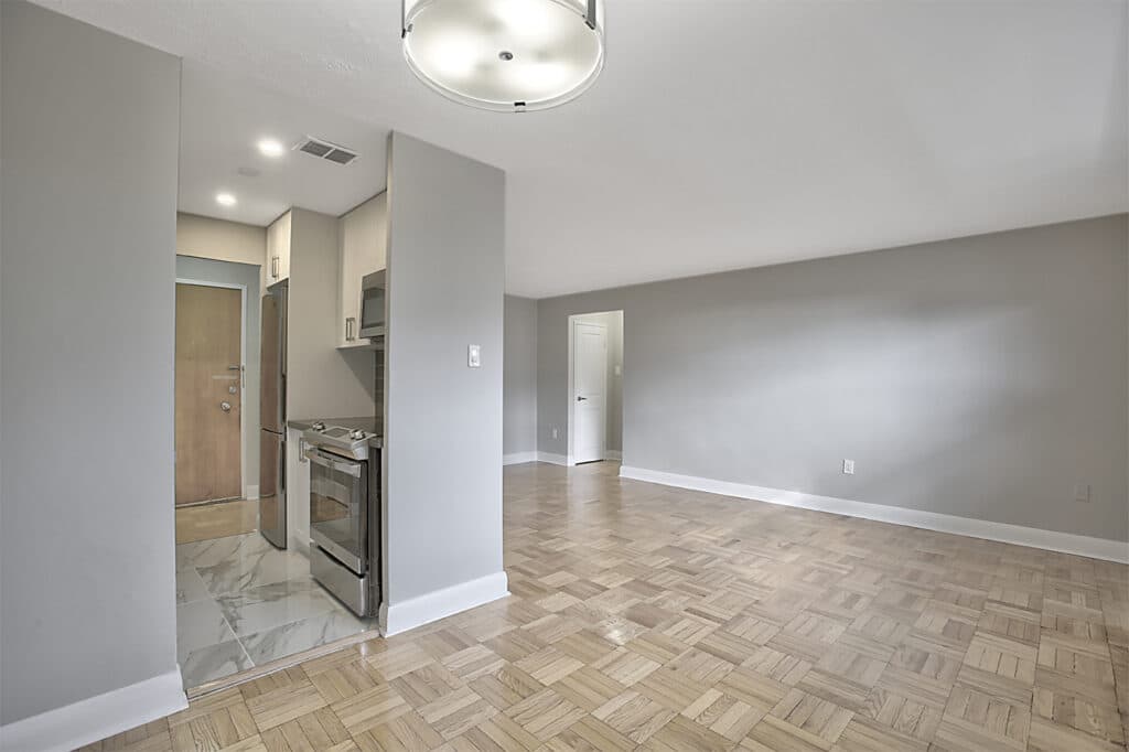 Lu Ray Apartments — 3 Bedroom - Photo 3