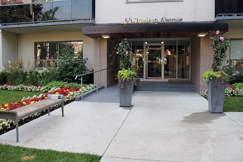 Pavillion Apartments — Parkdale Studio (Bachelor)