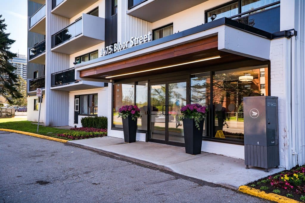 Bloor Street Apartments - Photo 4