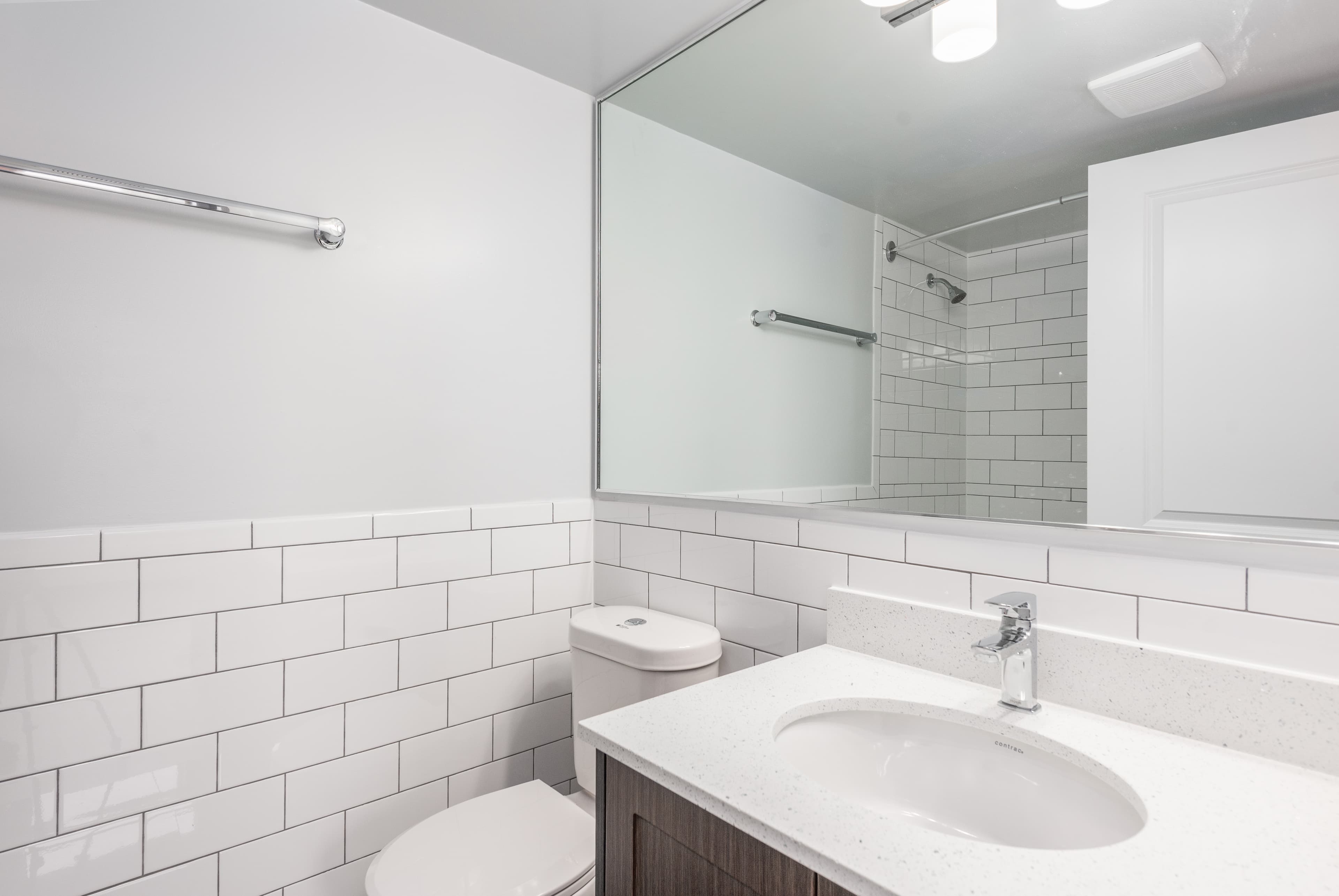 Villa Contessa — 1 Bedroom - Photo 29