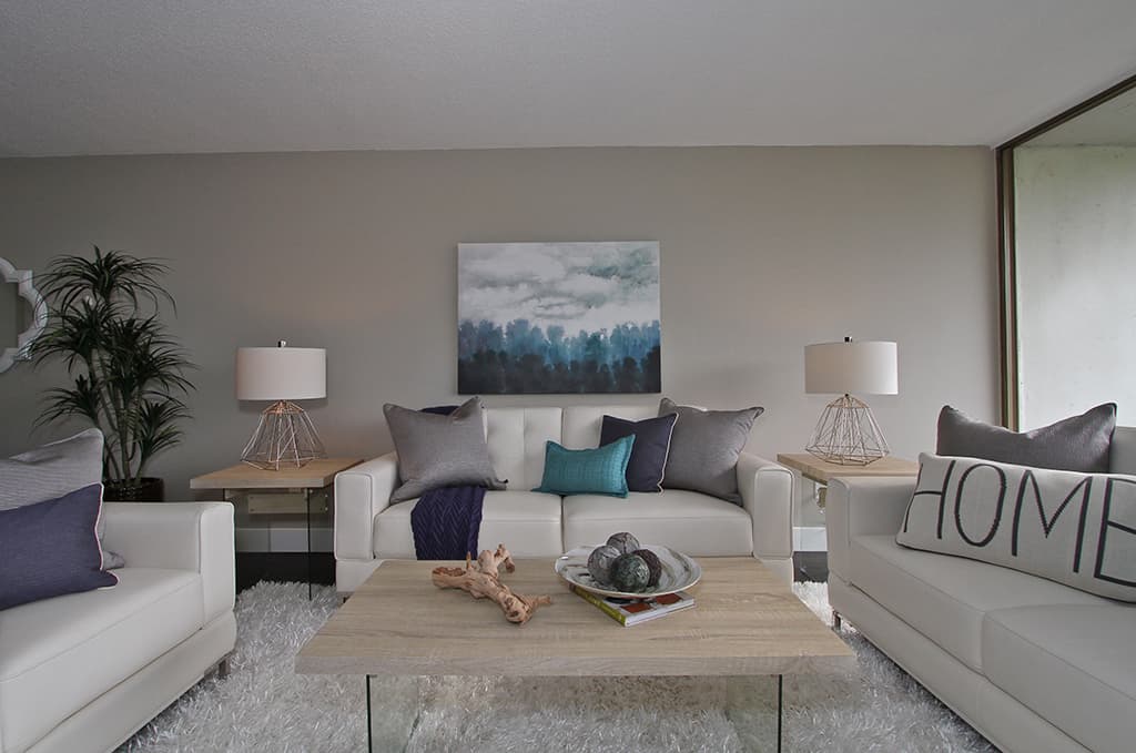 Lougheed Lodge — 3 Bedrooms - Photo 15