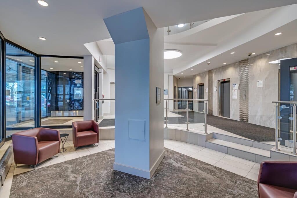 Parkvue [2] — 3 Bedroom - Photo 8