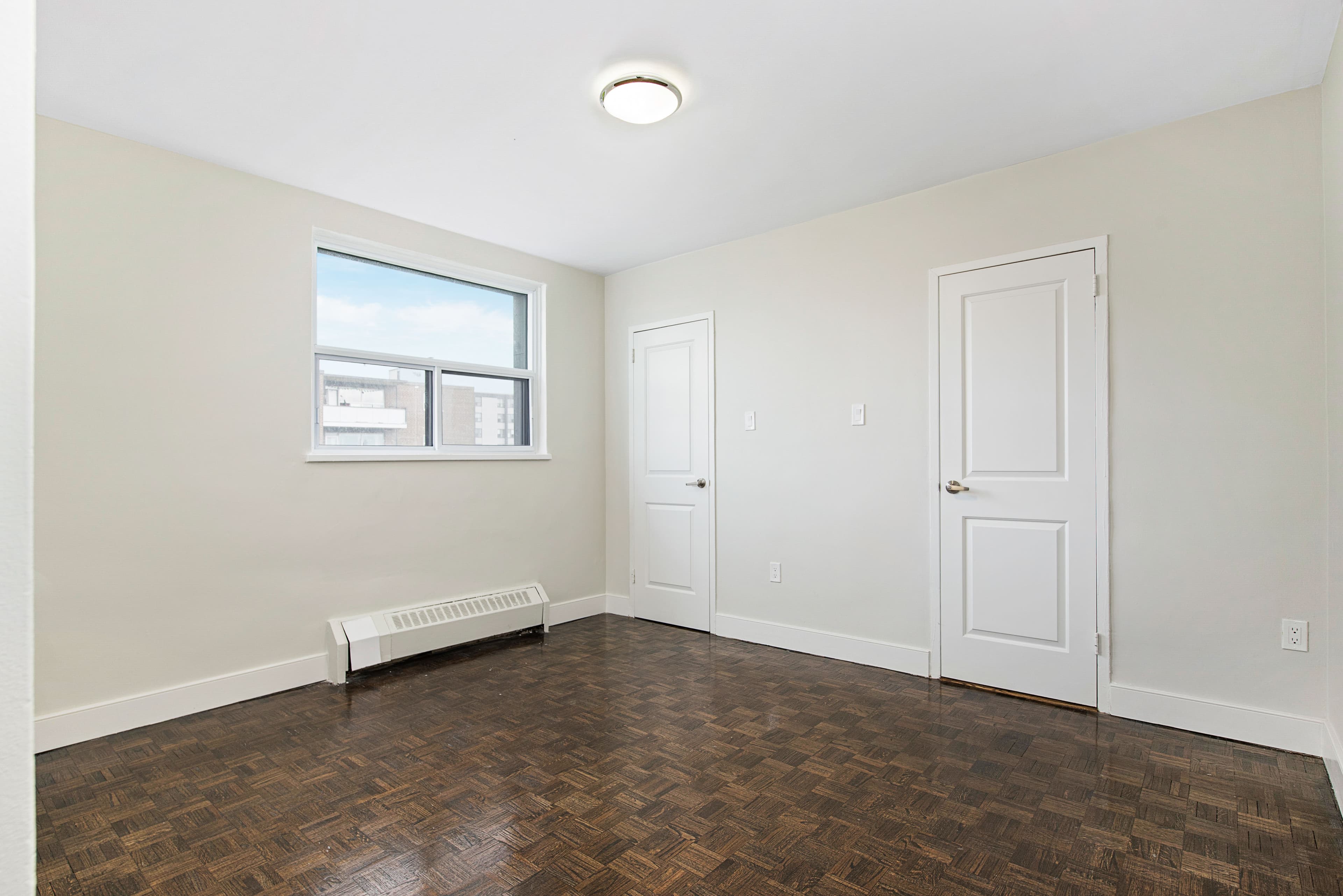 Bloor Street Apartments - Photo 20