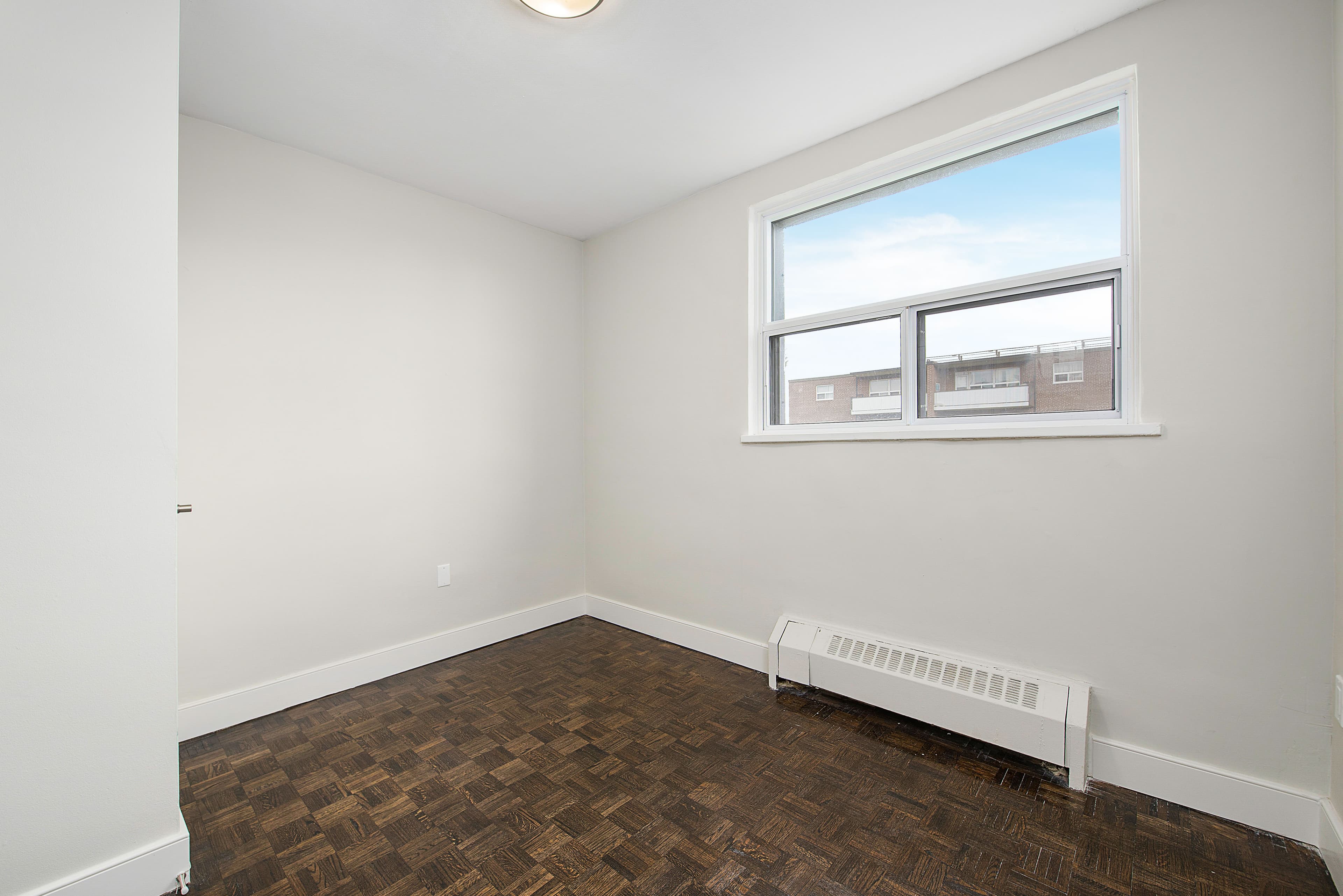 Bloor Street Apartments - Photo 21