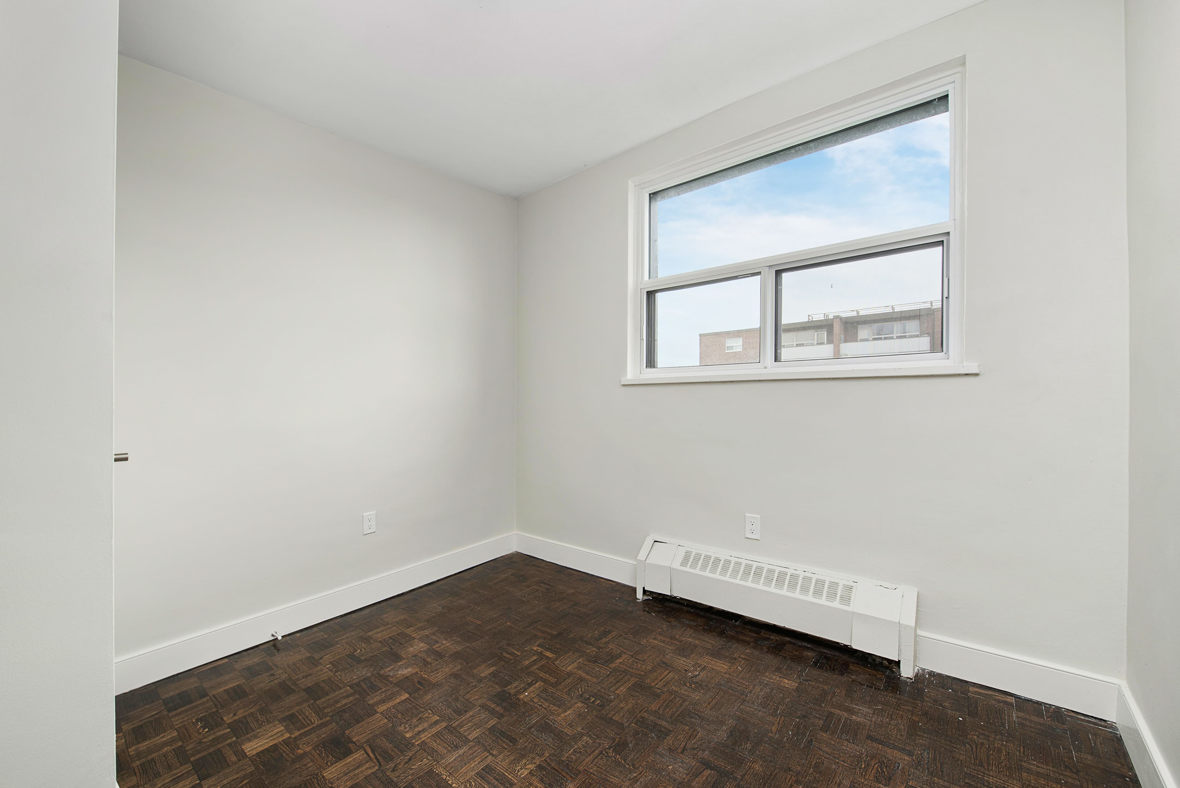 Bloor Street Apartments - Photo 22