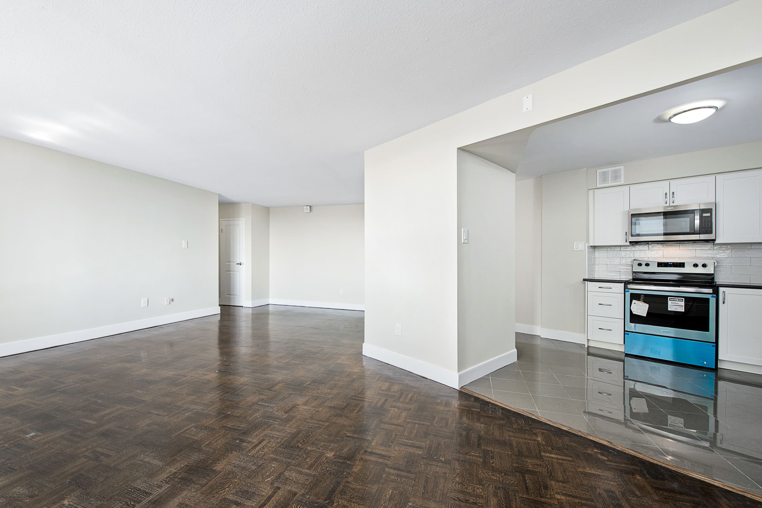 Parkvue [2] — 3 Bedroom - Photo 19