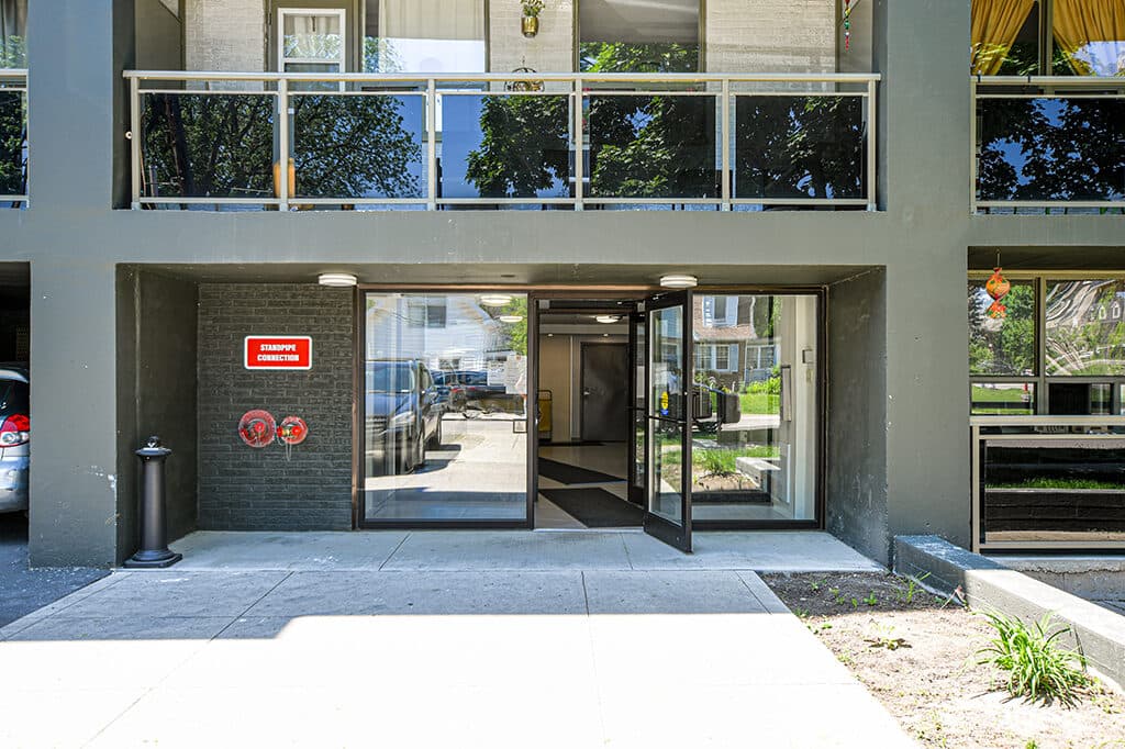Nelson Manor — 1 Bedroom - Photo 6