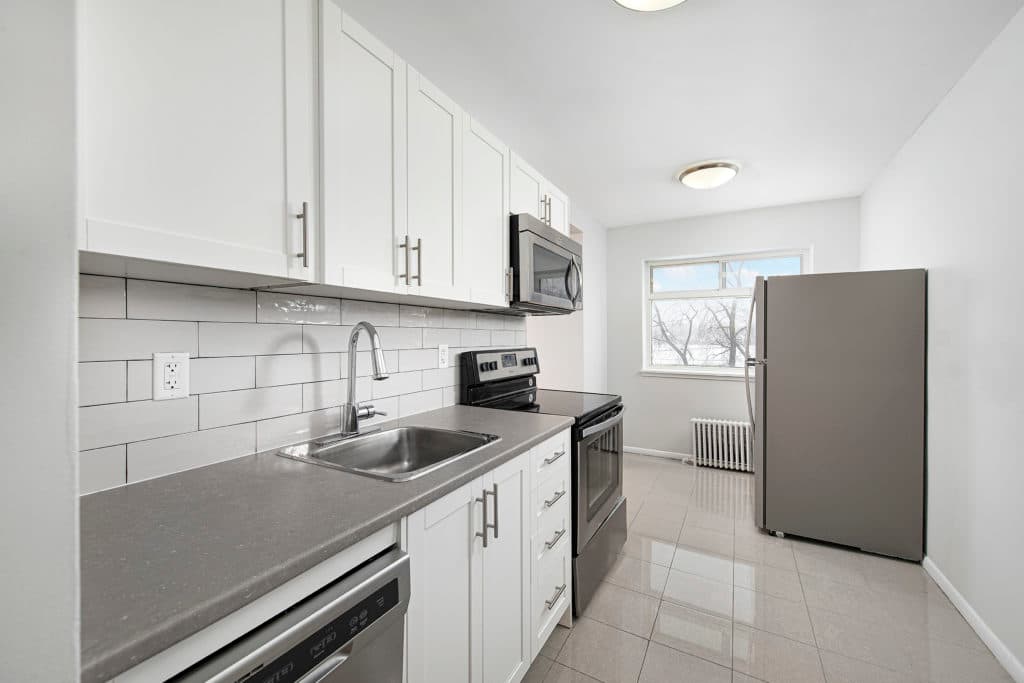 Craigton Drive Apartments — 1 Bedroom - Photo 2