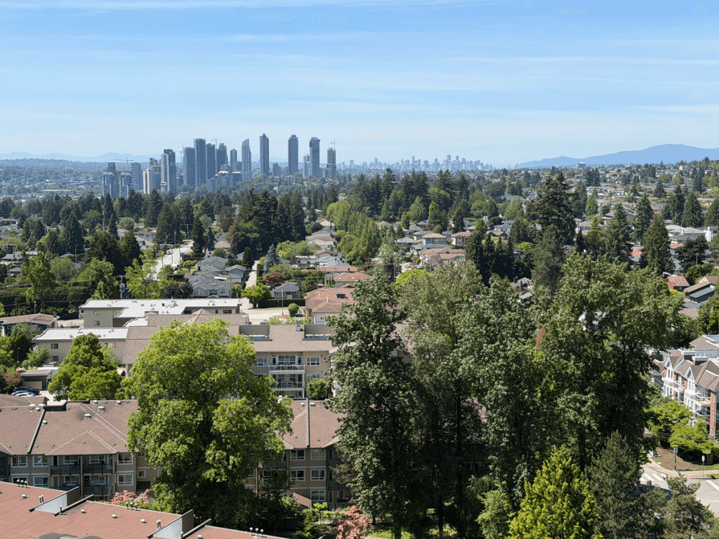 Montecito Towers - Photo 23