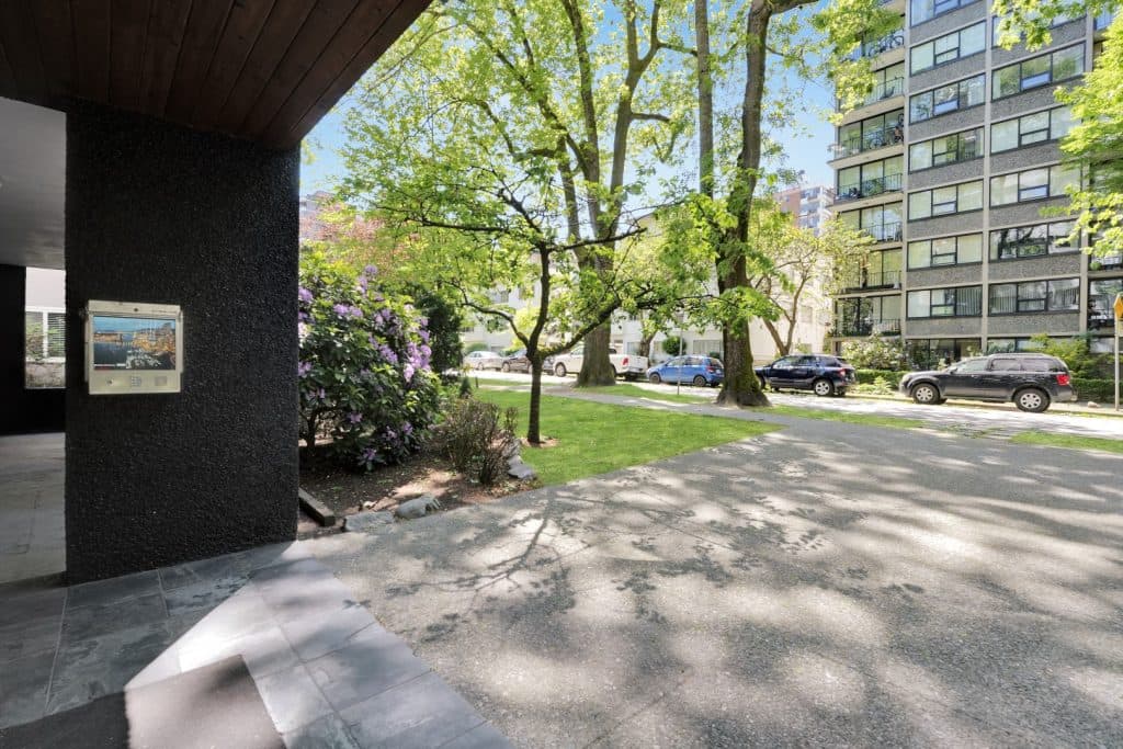 Shelmarjay — Downtown1 Bedroom - Photo 18