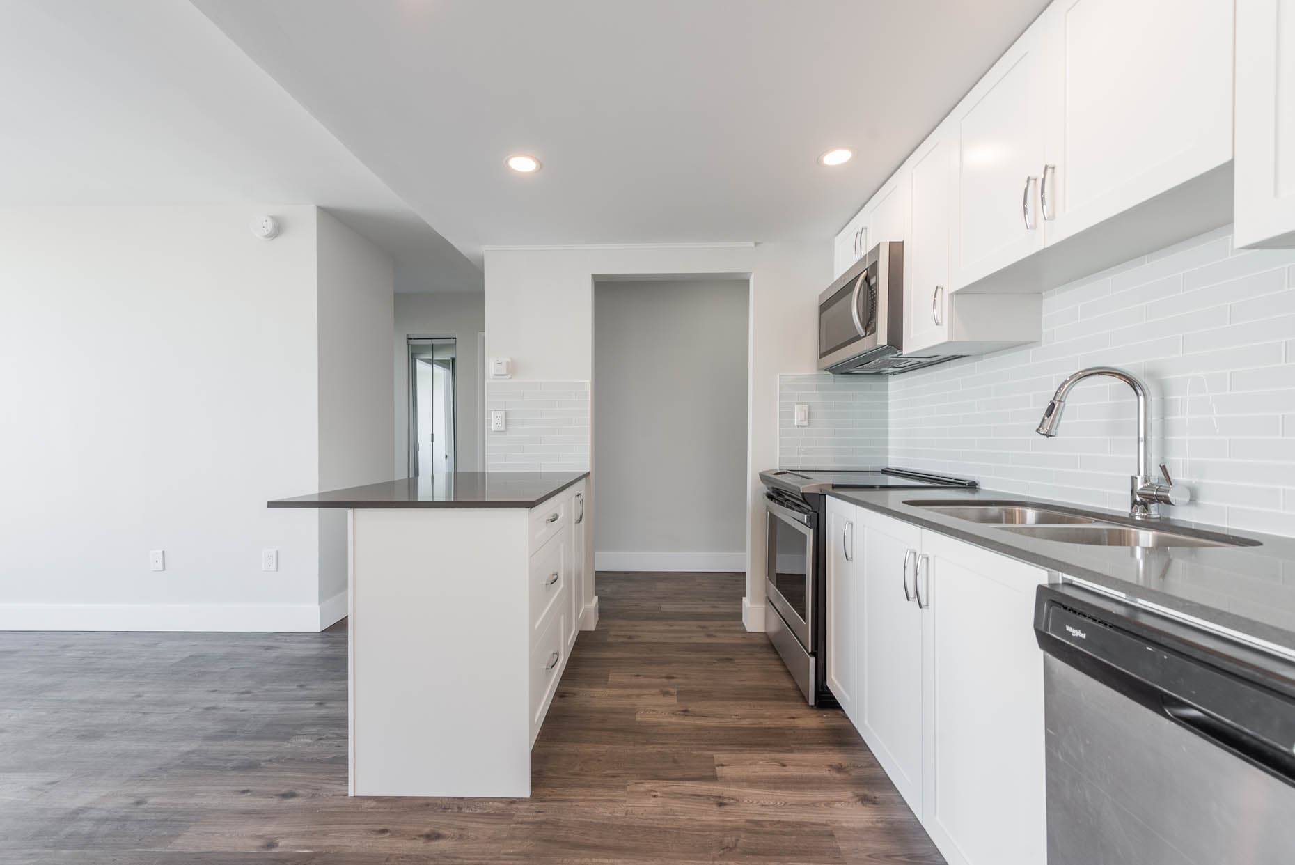 Shelmarjay — Downtown1 Bedroom - Photo 24