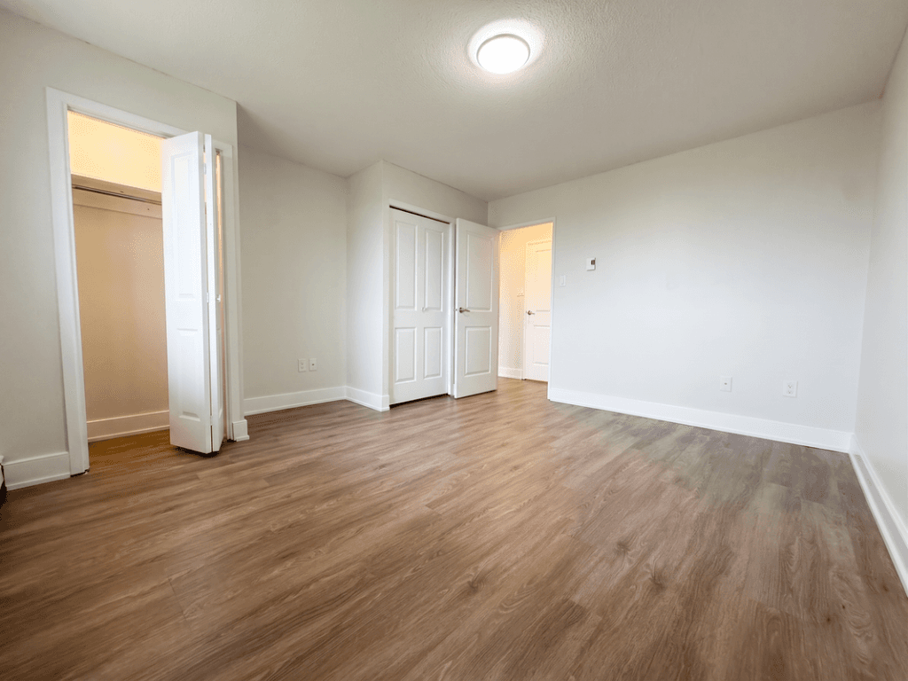 Westview Place — 2 Bedrooms - Photo 8