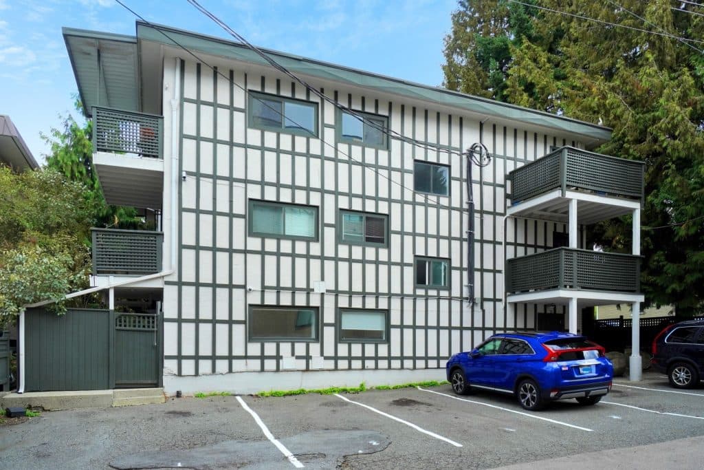 165 19th Street — North Van 2 Bedroom - Photo 10