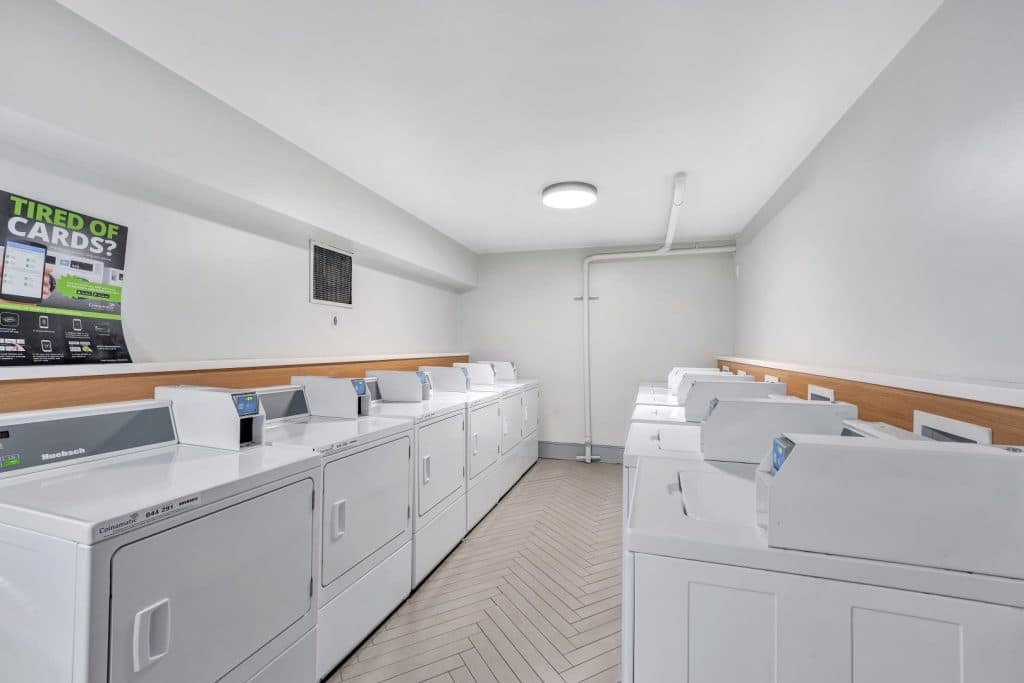Governor’s Square — 1 Bedroom - Photo 12