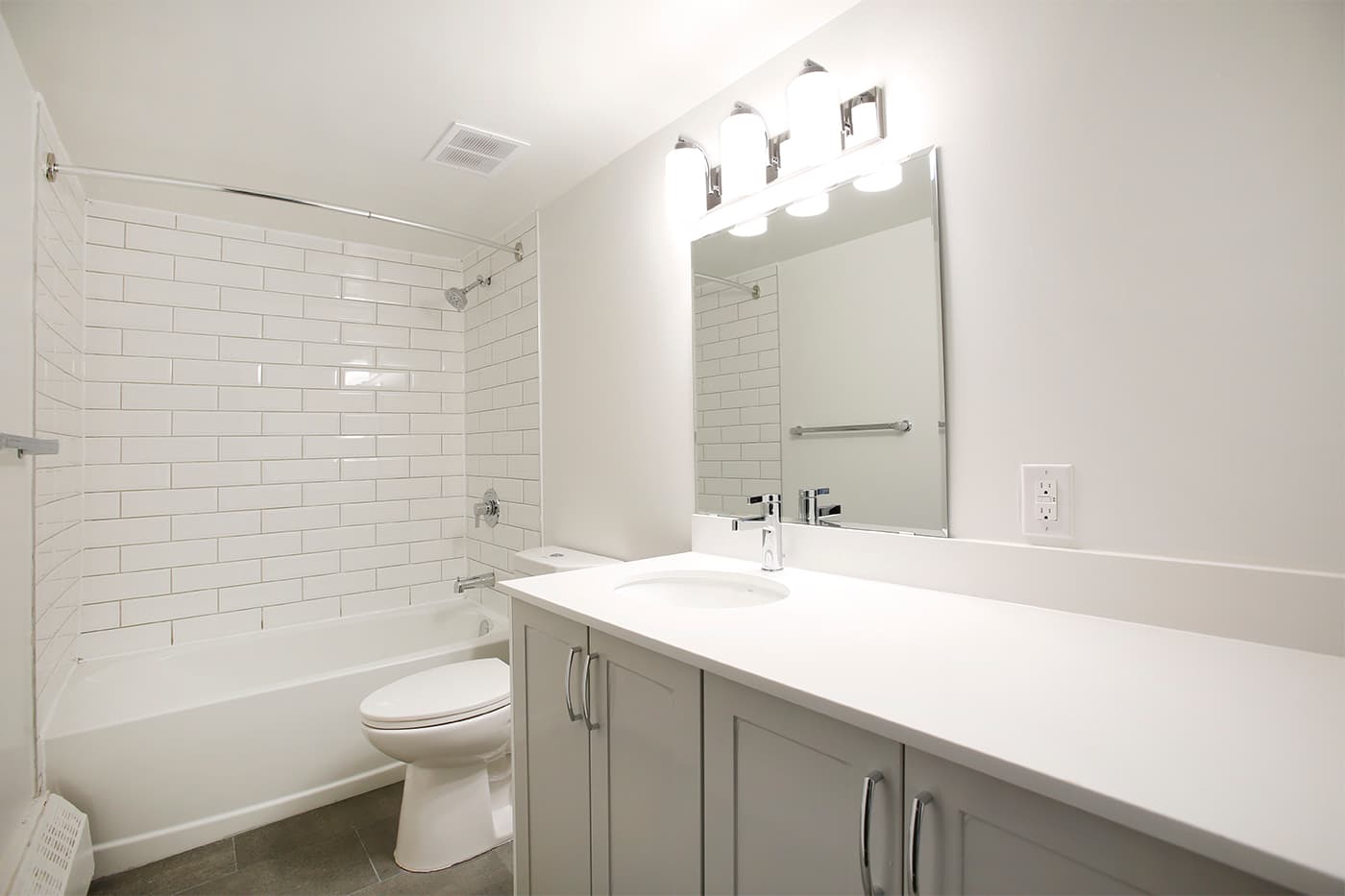 Eglinton Residences — 3 Bedroom - Photo 23