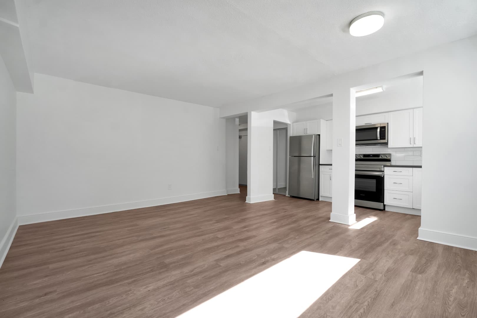 165 19th Street — North Van 2 Bedroom - Photo 12