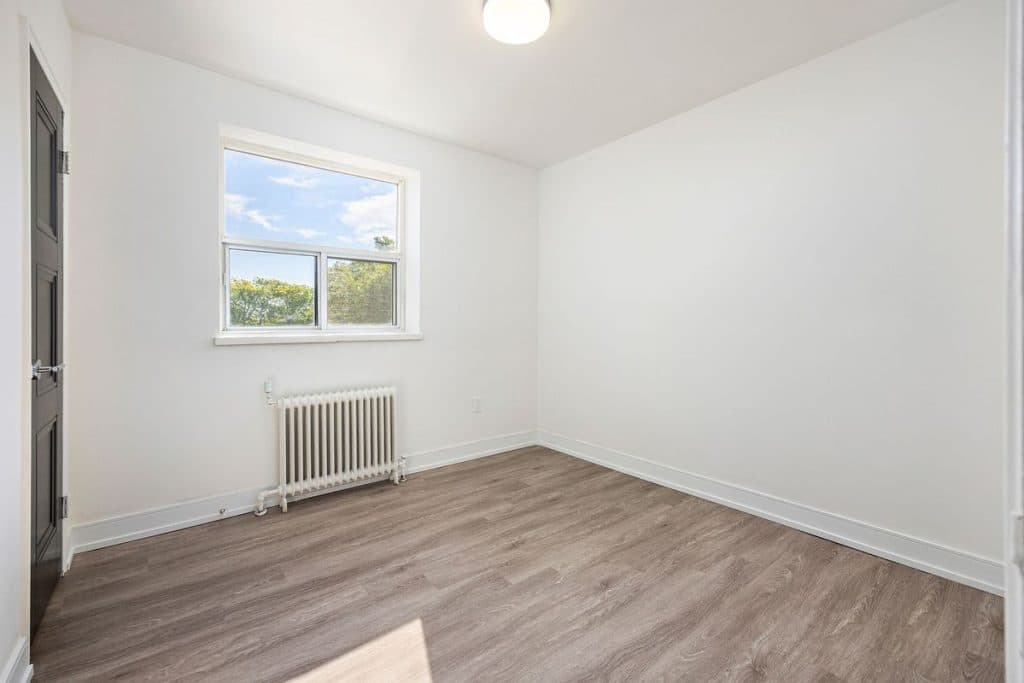 Kennedy Road Apartments - Photo 8