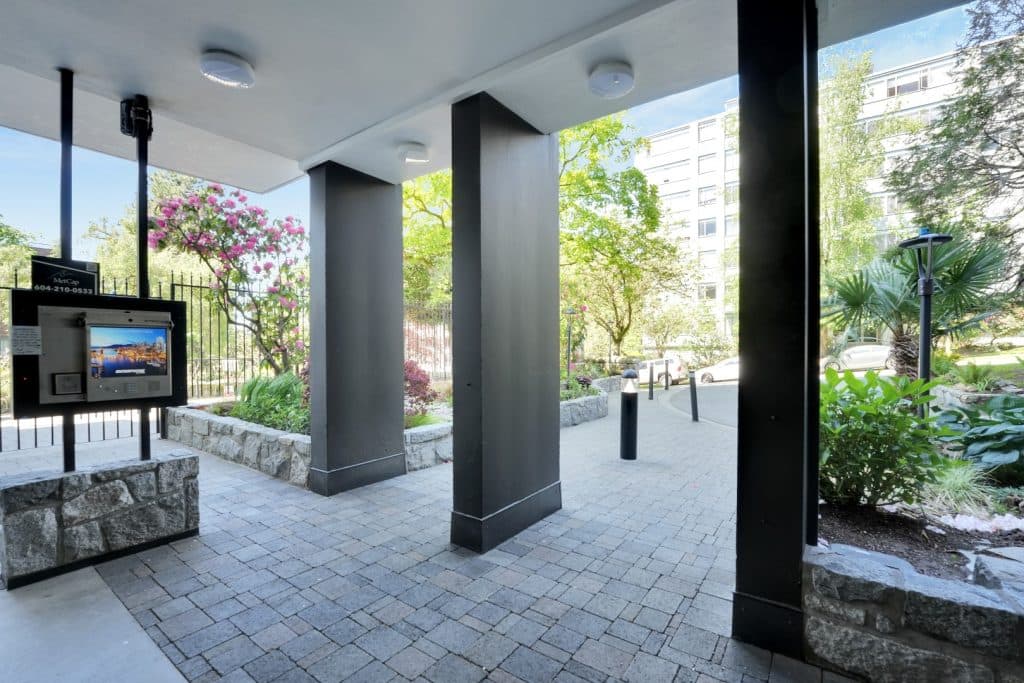 Lancaster House — Bachelor - Photo 16