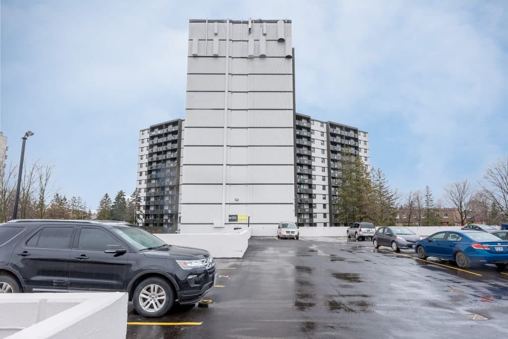 Royalton Place — 1 Bedroom - Photo 7