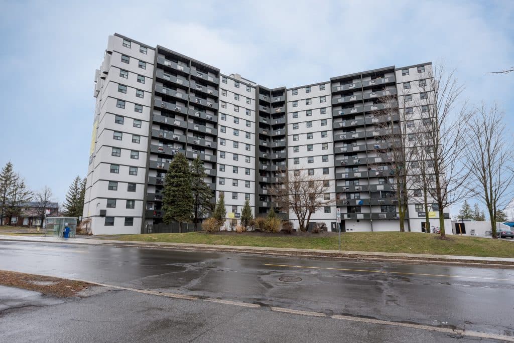 Royalton Place — 1 Bedroom - Photo 6