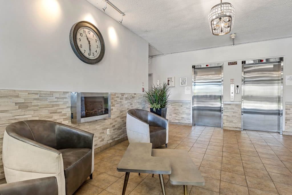 Greenview Apartments - Photo 12