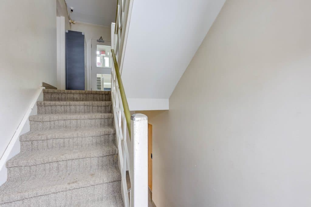 Ewaid Apartments — 2 Bedrooms - Photo 5