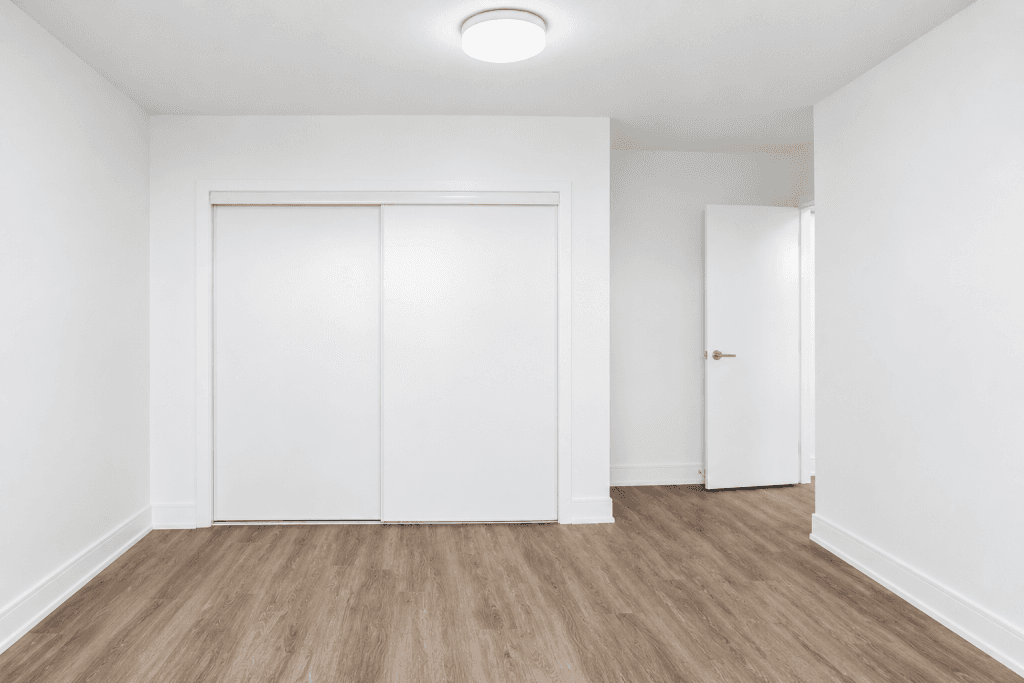 Parkview Kingston Apartments — 3 Bedrooms - Photo 7