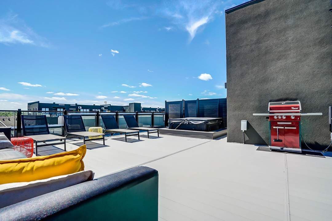 Horizon — 1 Bedroom - Photo 5