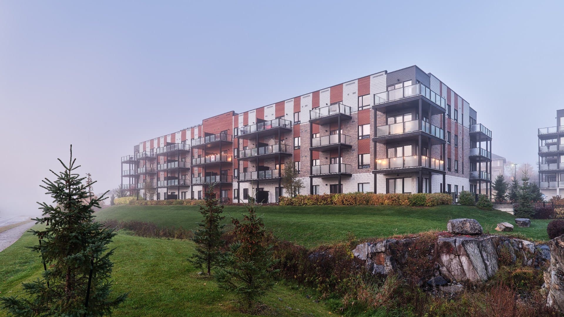 Kanata Lakes — 1 Bedroom - Photo 2