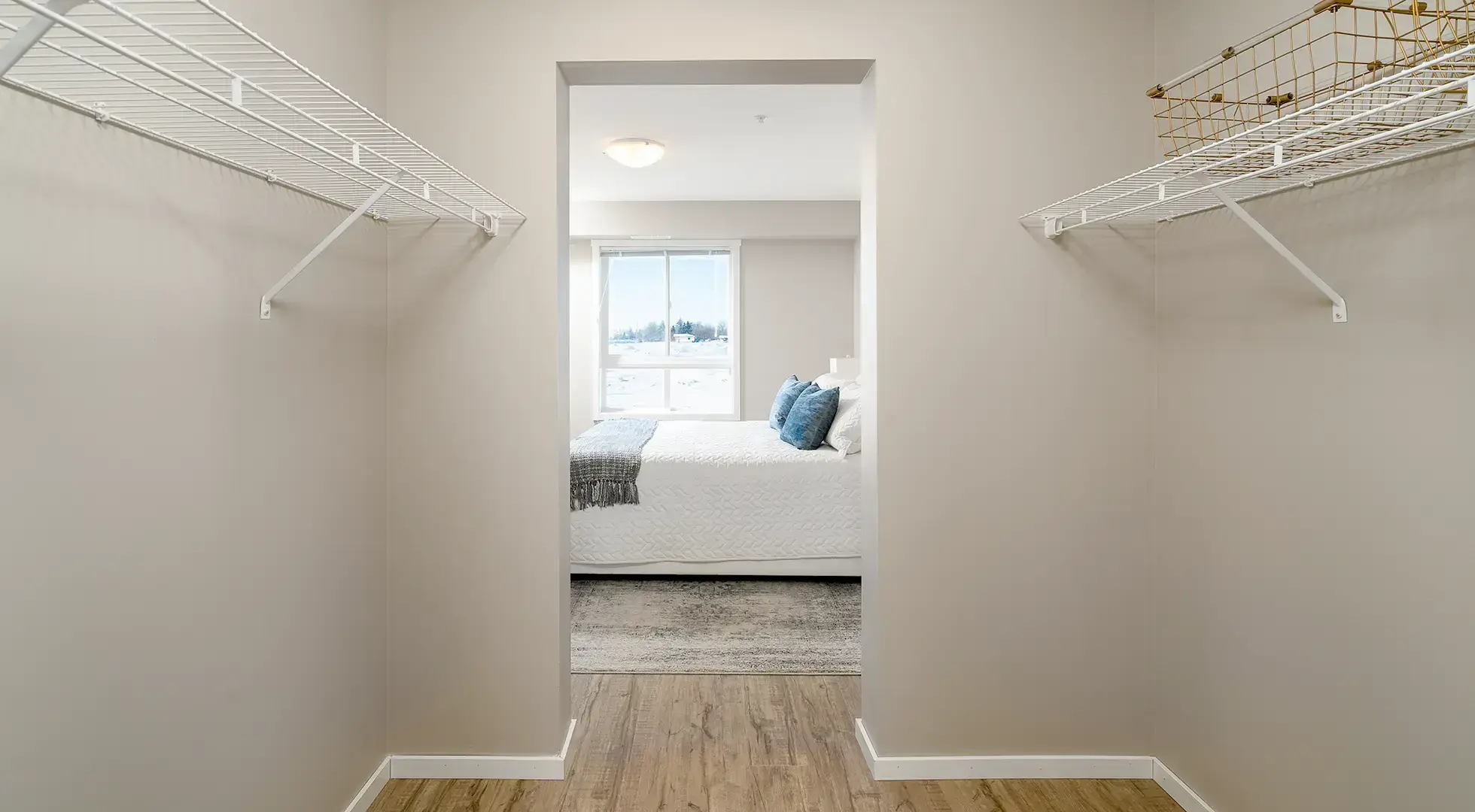 Courtview Landing — Two Bedroom One Bath - Photo 7