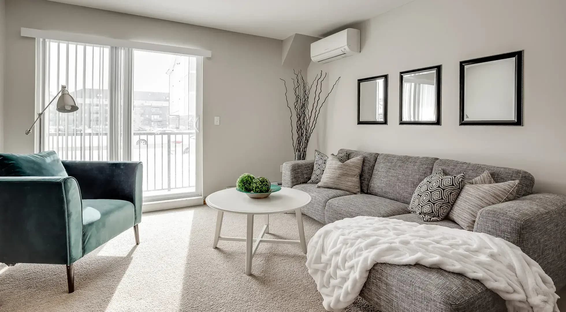 Creekside Terrace — Two Bedroom One Bath - Photo 4