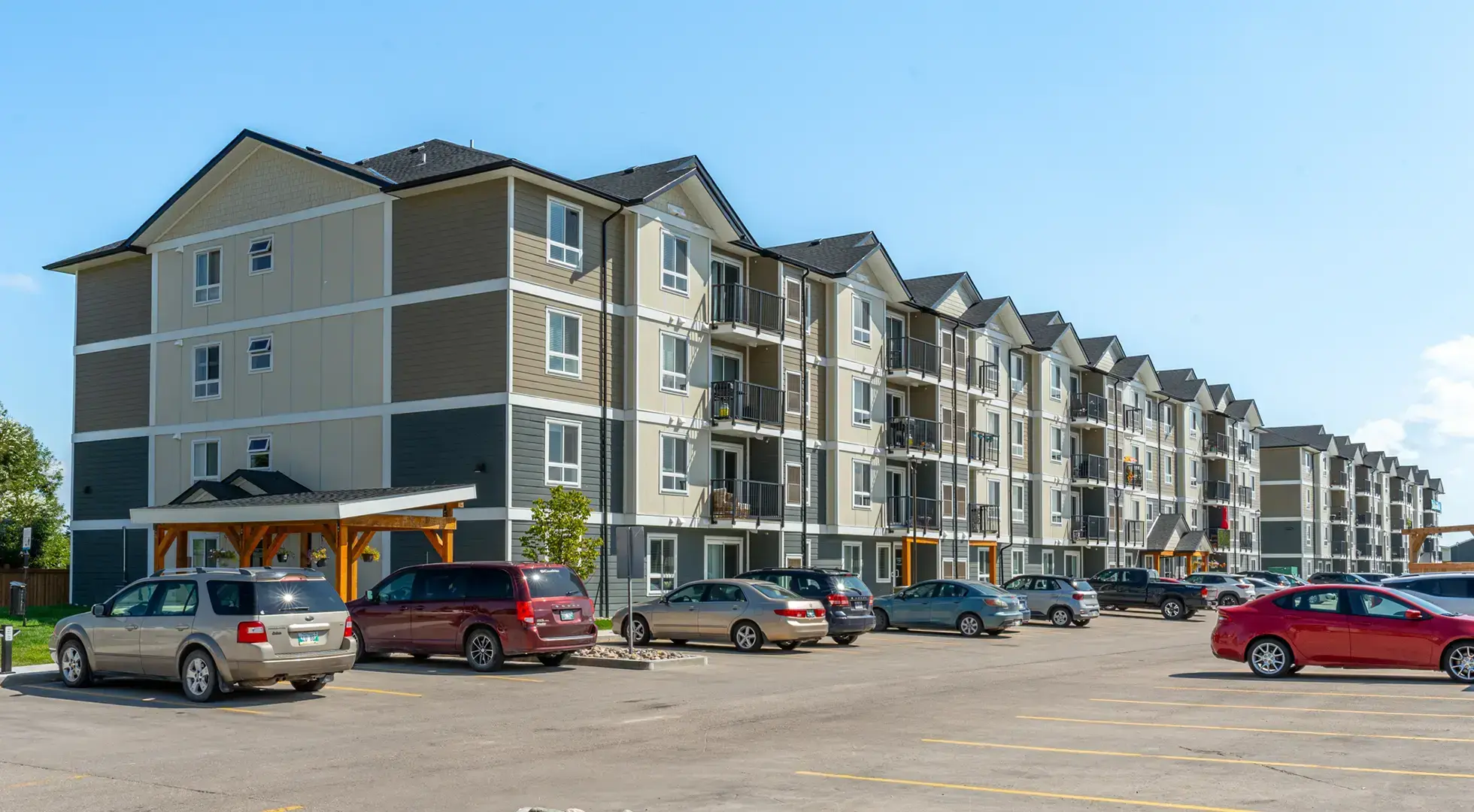 Selkirk Meadows — Three Bedroom 2.5 Bath Townhome - Photo 5