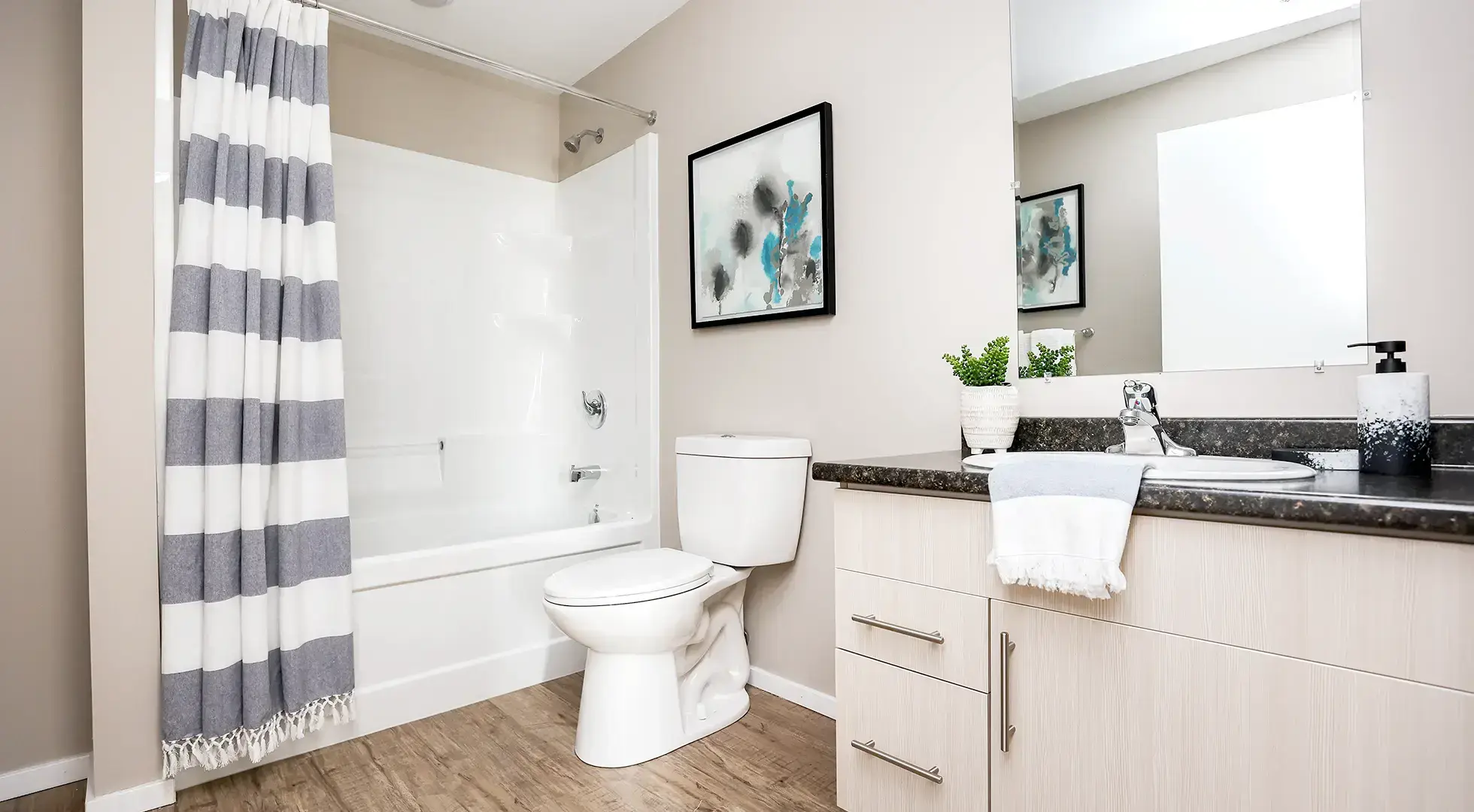 Selkirk Meadows — Three Bedroom 2.5 Bath Townhome - Photo 14