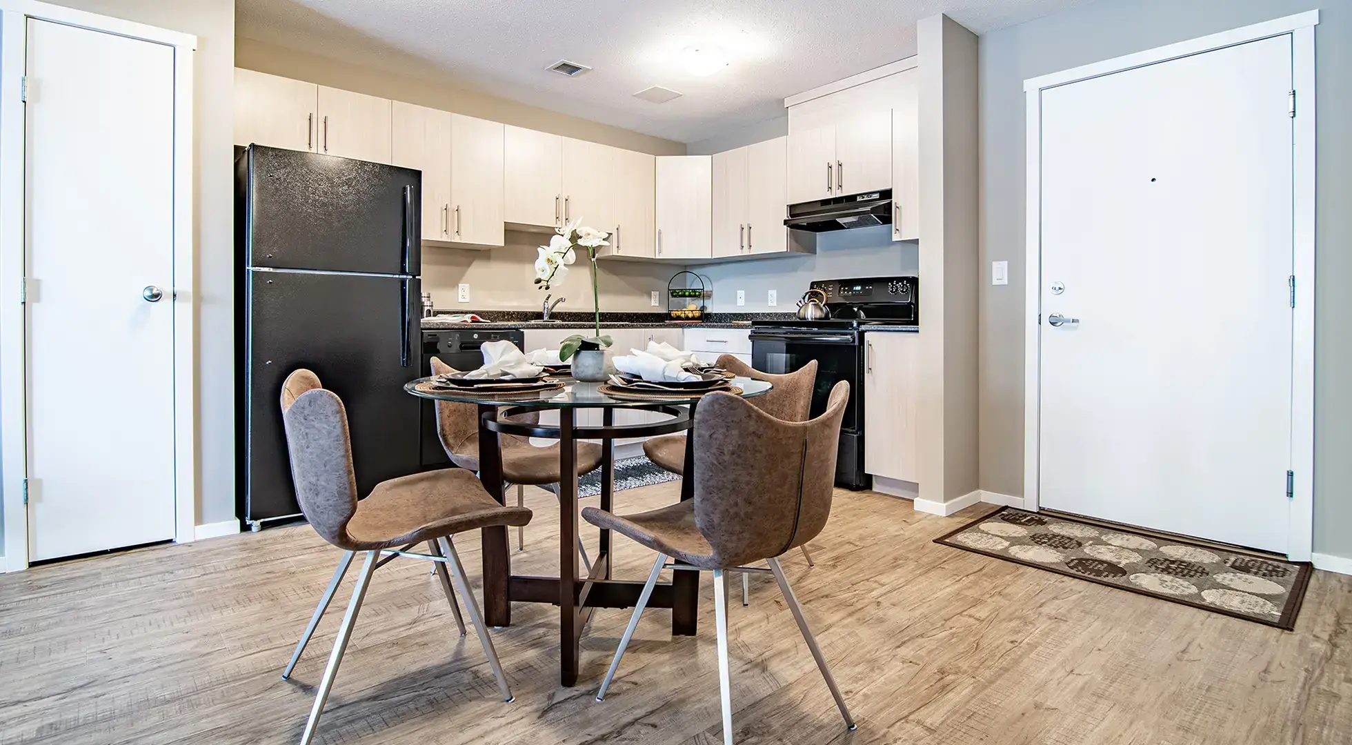 Laredo Grande — One Bedroom One Bath - Photo 6