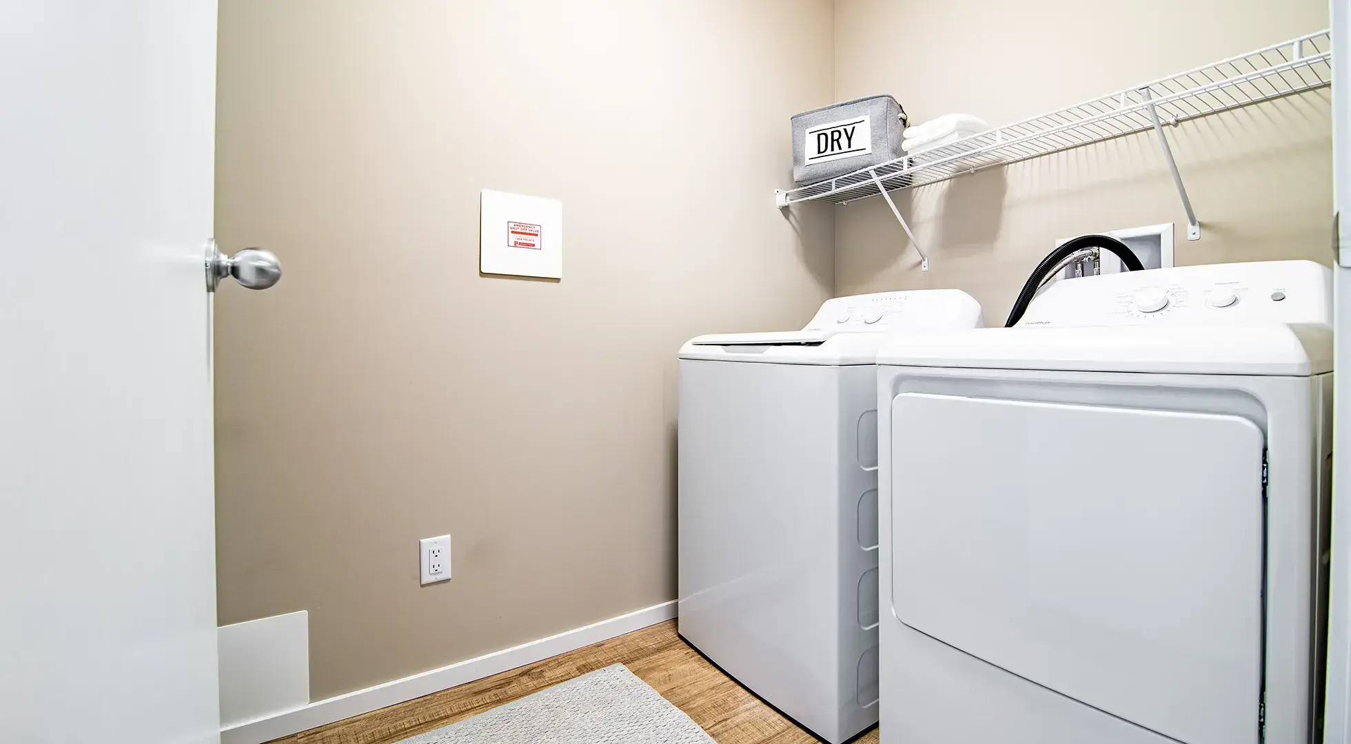 Laredo Grande — One Bedroom One Bath - Photo 10