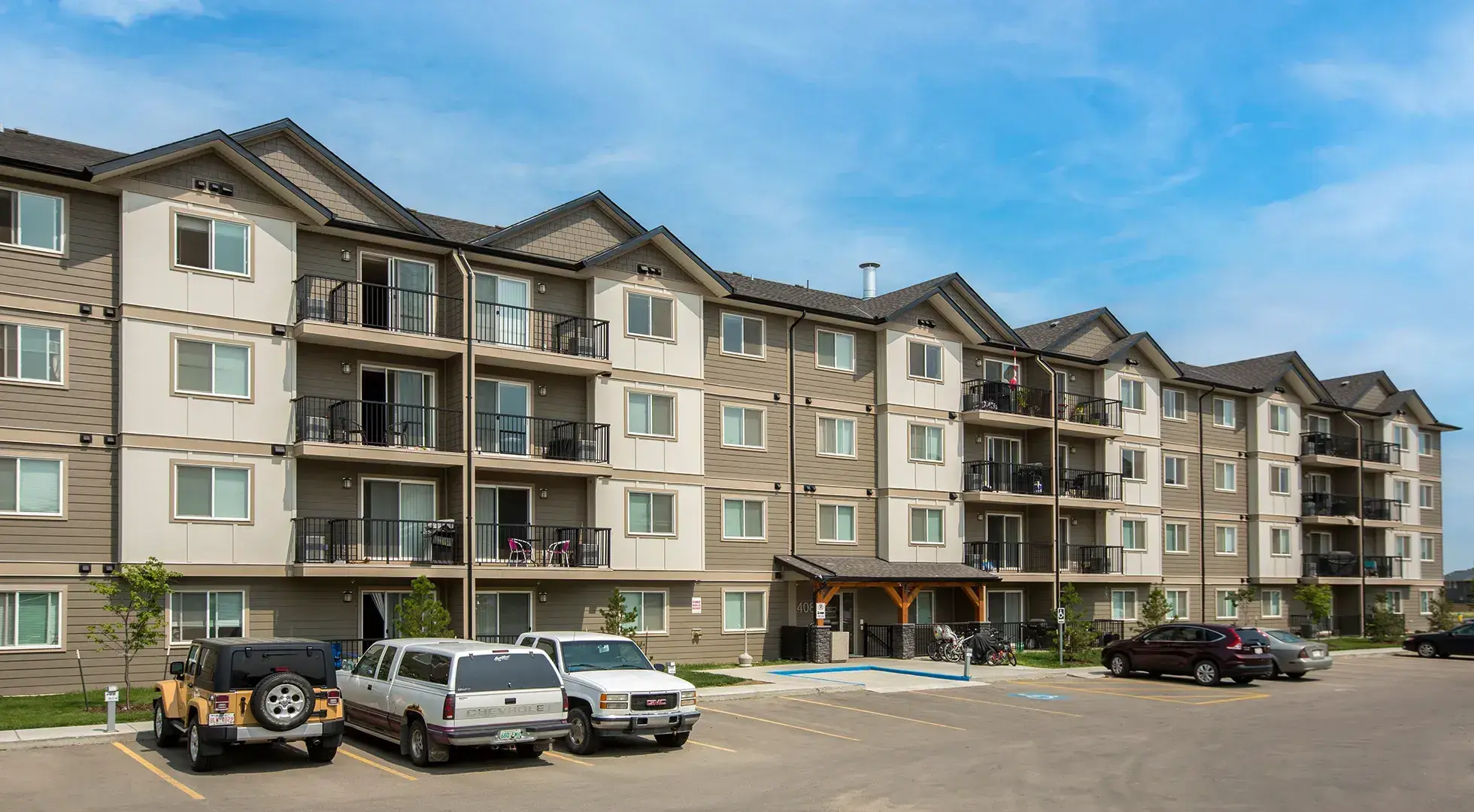 Vista Pointe — Three Bedroom One Bath