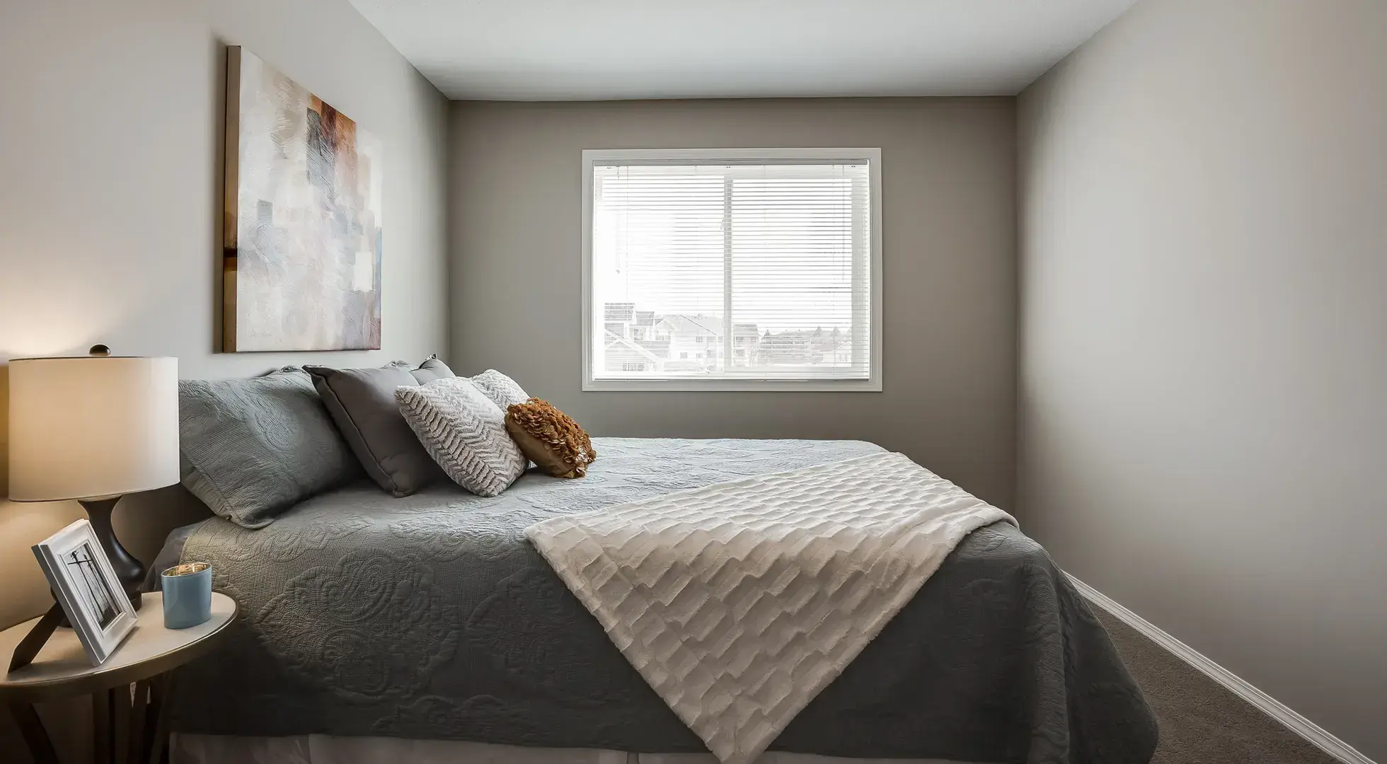 Vista Pointe — Three Bedroom One Bath - Photo 5