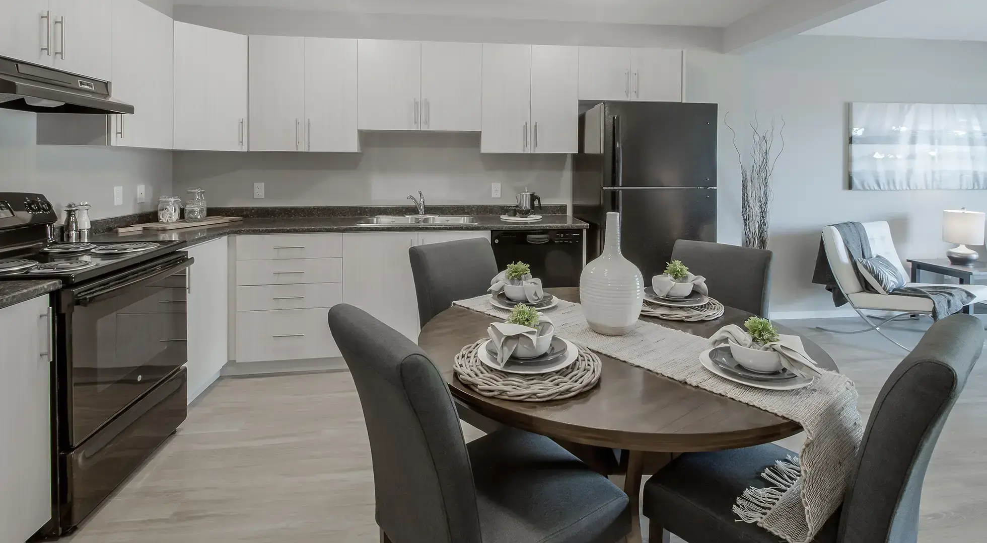 Ridgecrest Place — One Bedroom One Bath - Photo 4