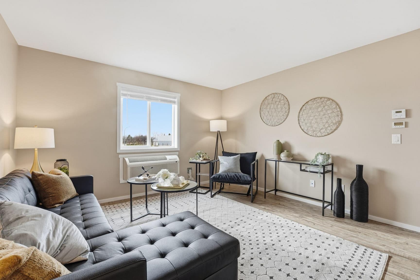 Peakside Village — One Bedroom One Bath - Photo 3