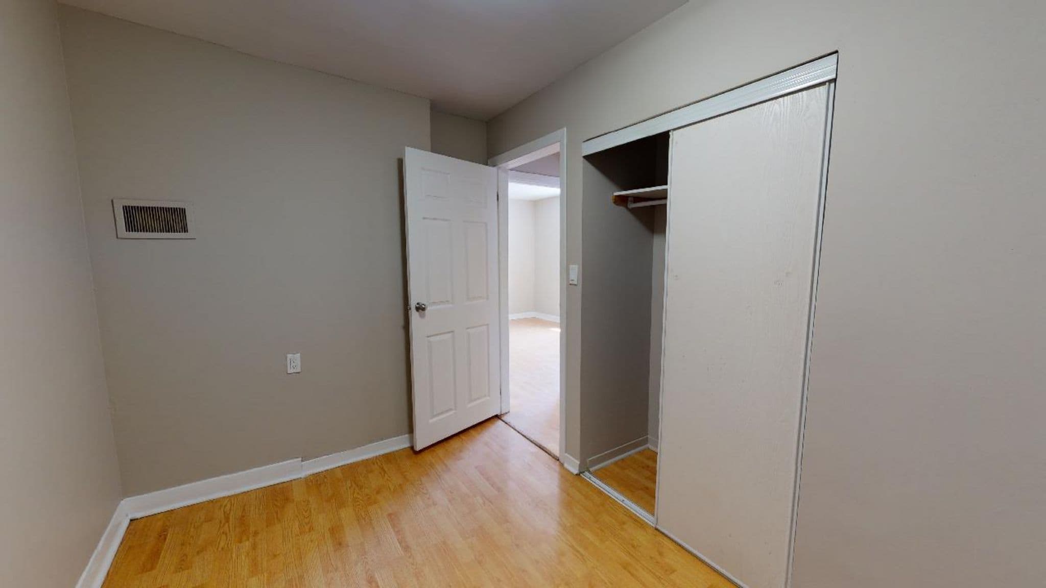 217 Laurier - Photo 7
