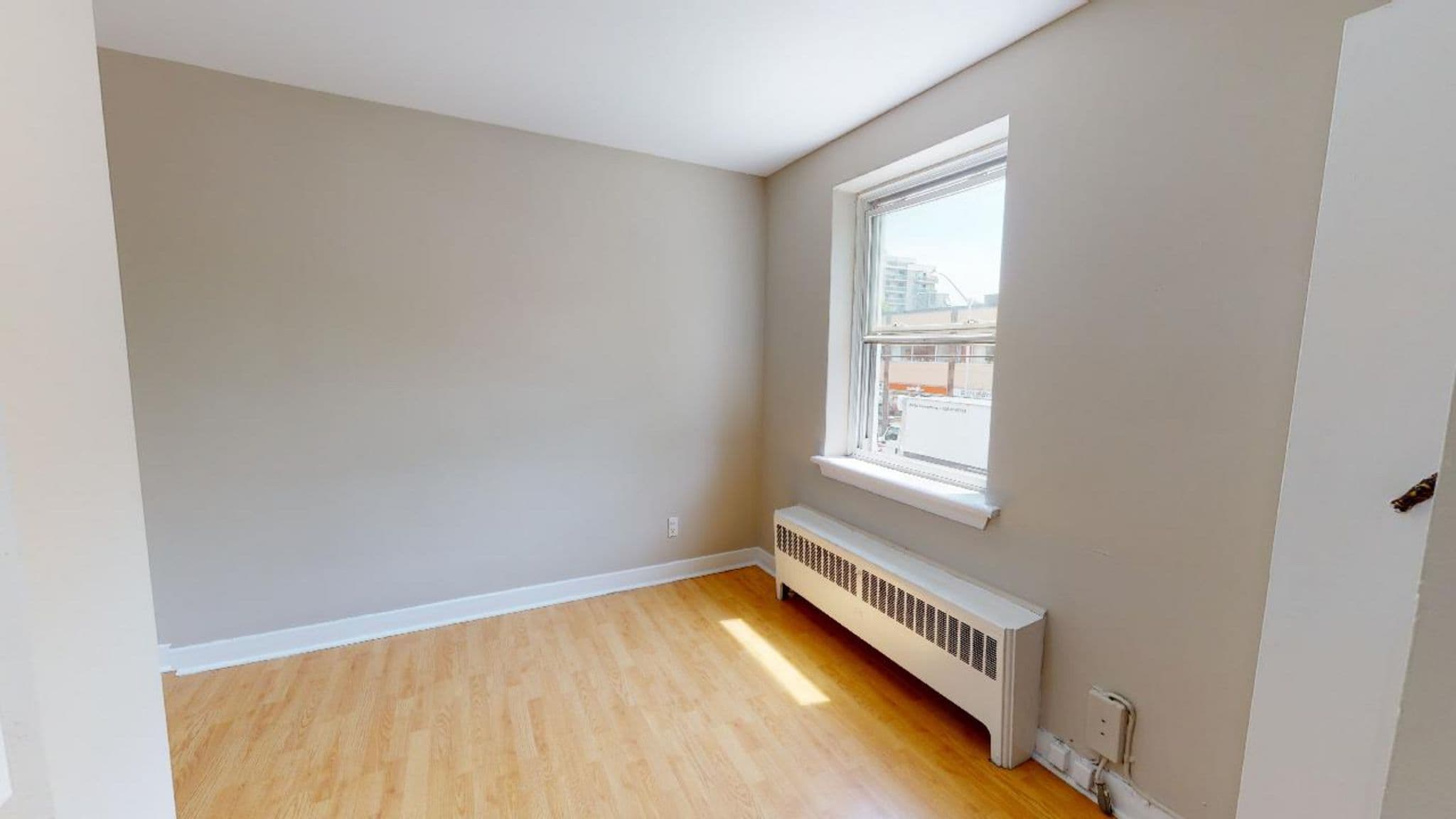 217 Laurier - Photo 6