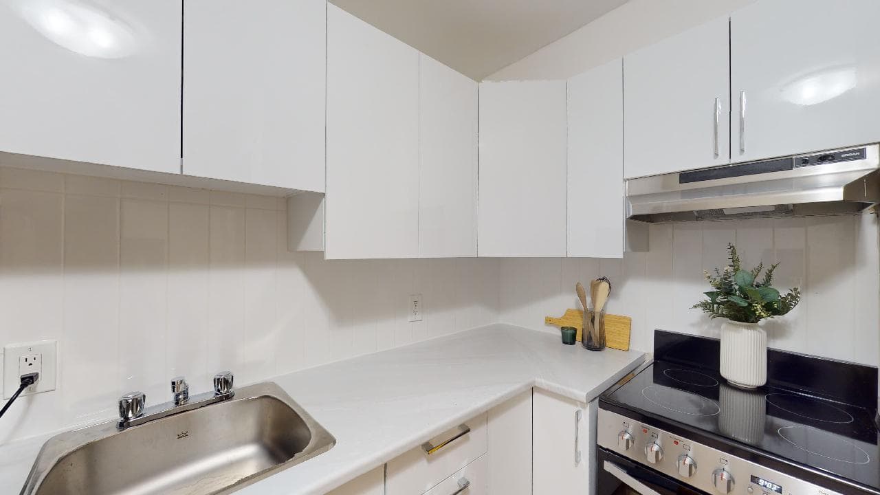 Arbor Village - 1030 & 1040 Hollington — 1030 Hollington - Plan A - Photo 6