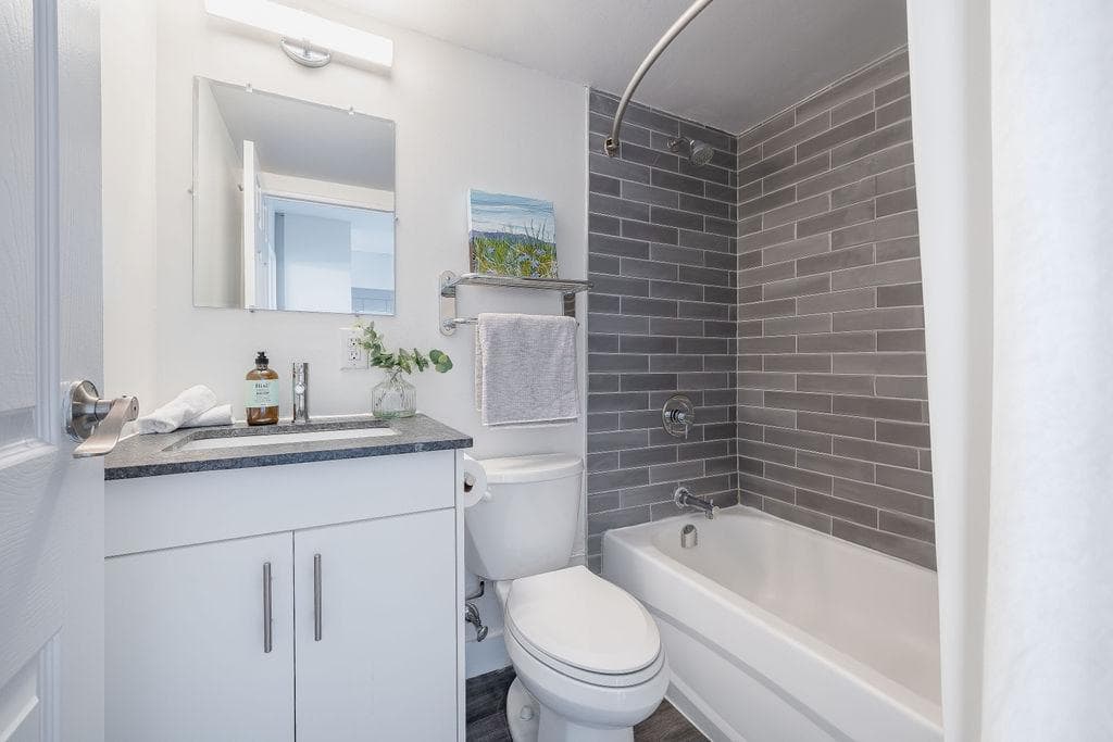 324 Cambridge — 324 Cambridge - Plan A - Photo 10