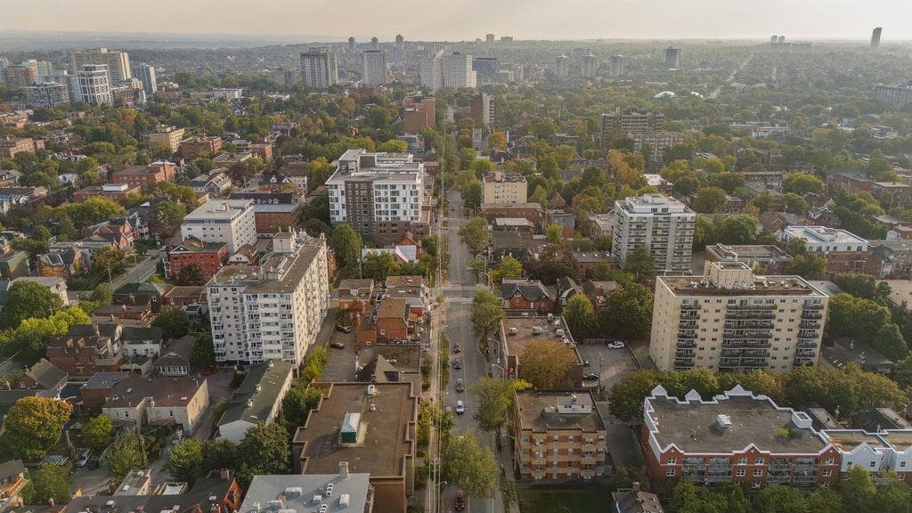 217 Laurier - Photo 10