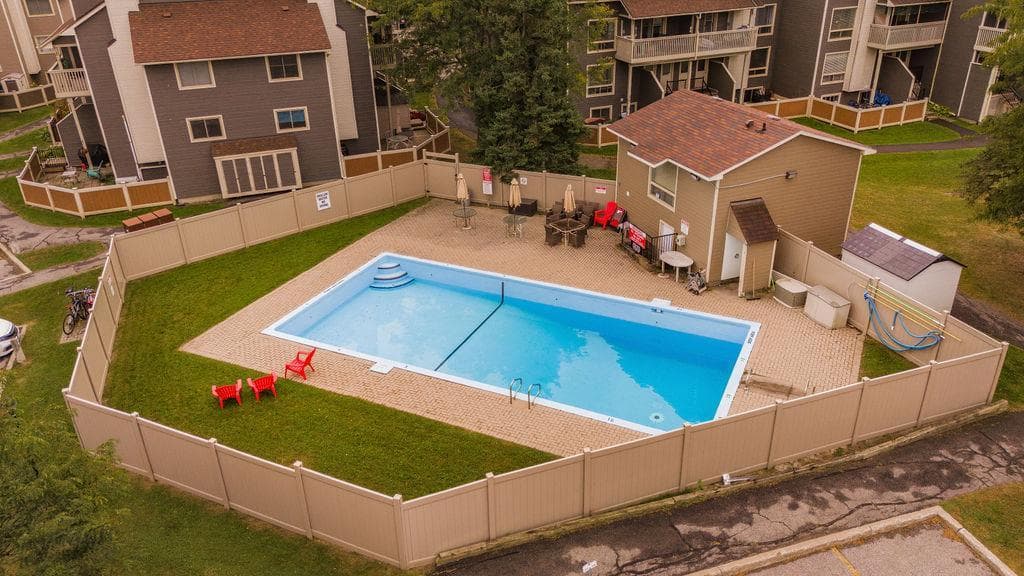 750 St. Andre - Photo 2