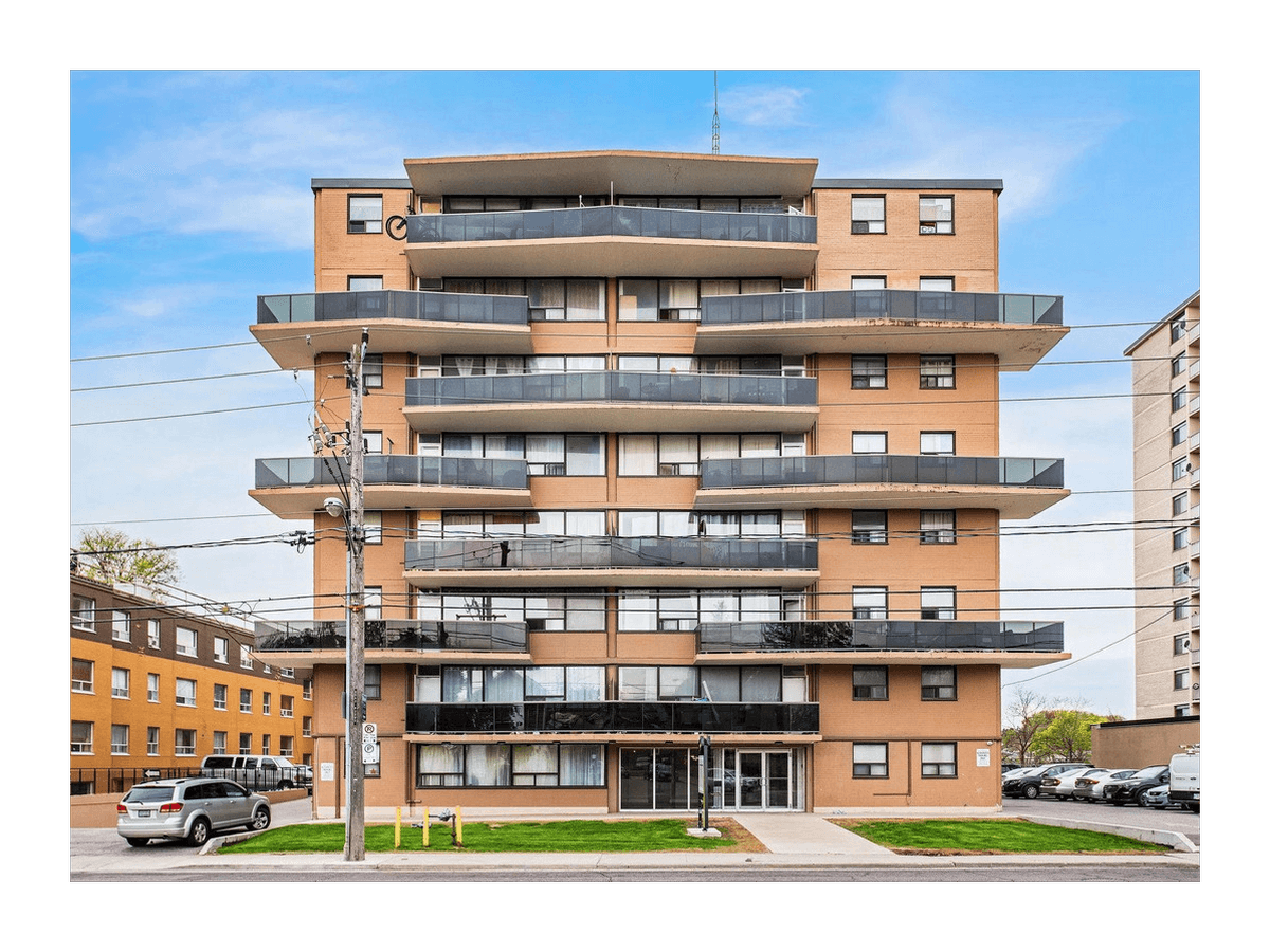 2292 Weston Road — 1 BEDROOM - Photo 15
