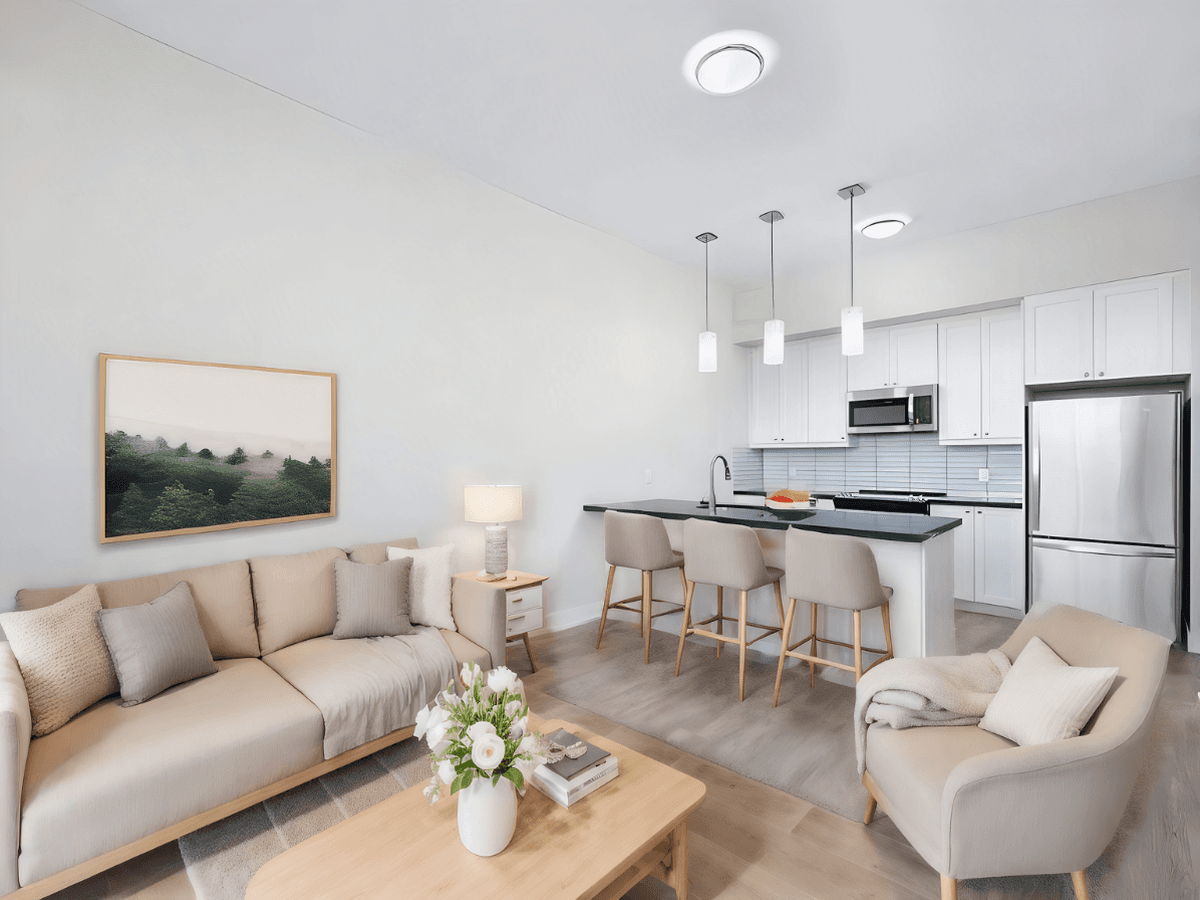 1465 Lawrence Avenue West — 1 BEDROOM - Photo 2