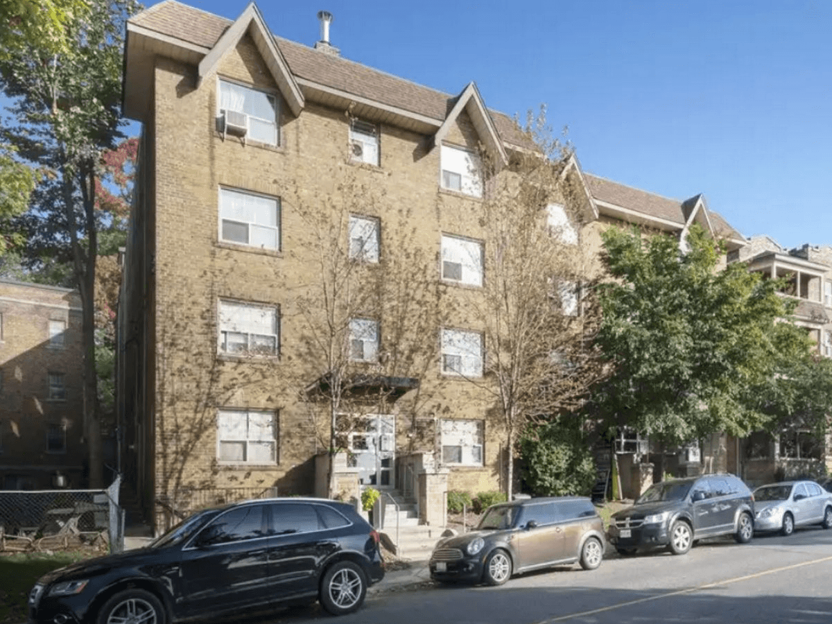2402-2404-2406 Queen Street East — 1 Bedroom Medium - Photo 16