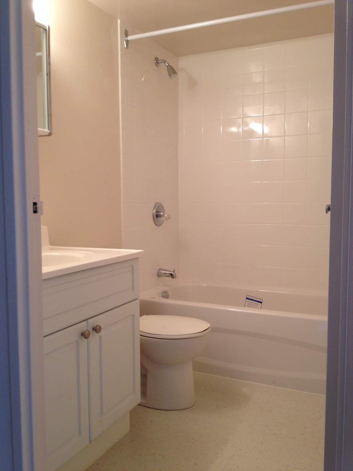 15 Oxford-Stanchester — One Bedroom - Photo 9