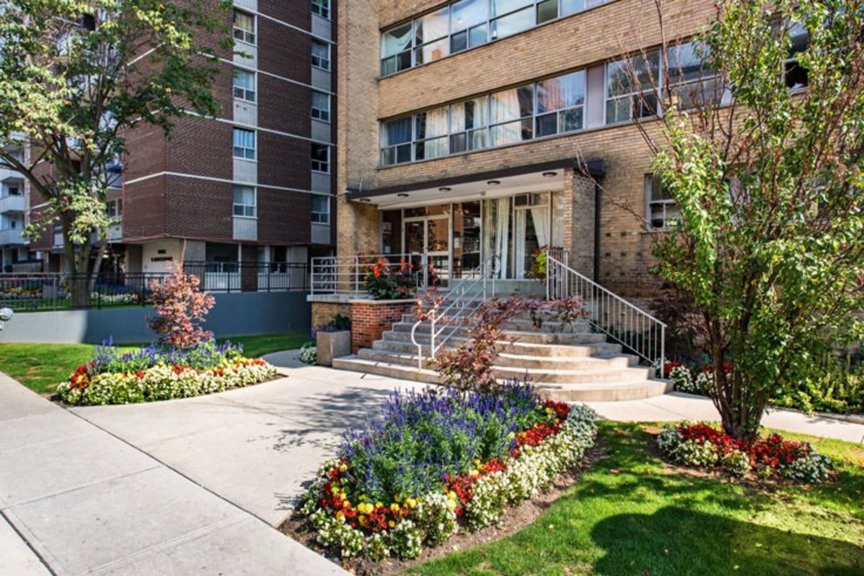 Jameson Avenue Apartments — 1 Bedroom - Photo 24